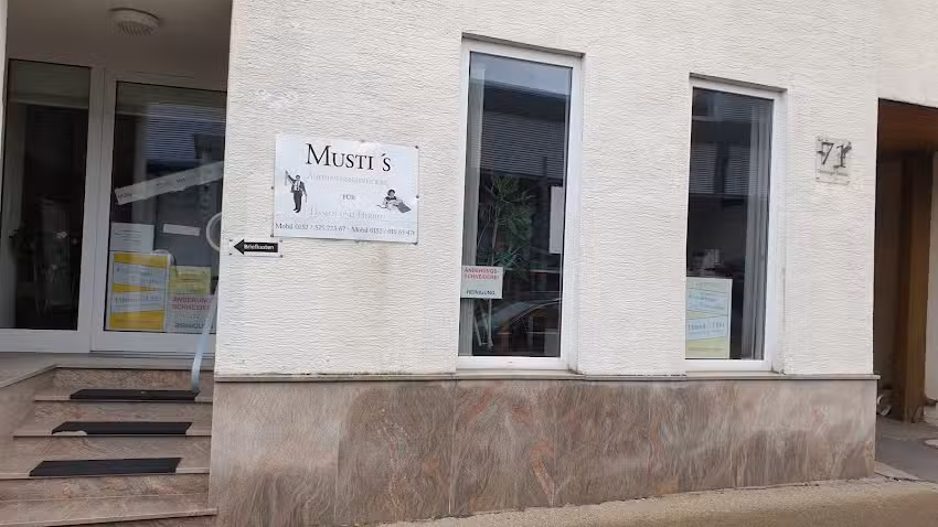 Musti&rsquo;s N&auml;hstube