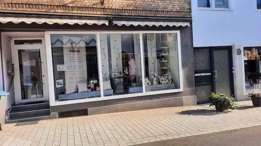 N&auml;hatelier Nadel & Faden