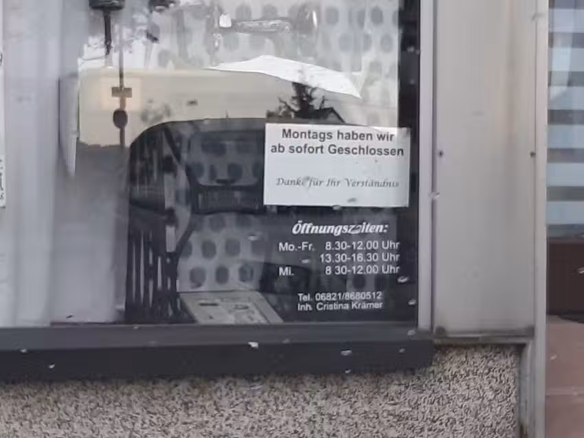 N&auml;hk&auml;stchen