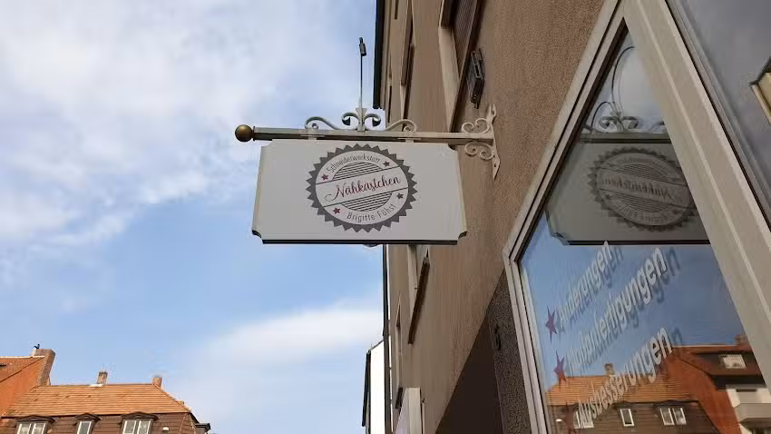 N&auml;hk&auml;stchen Schneiderwerkstatt, Brigitte F&ouml;hst &ndash; Schneidermeisterin