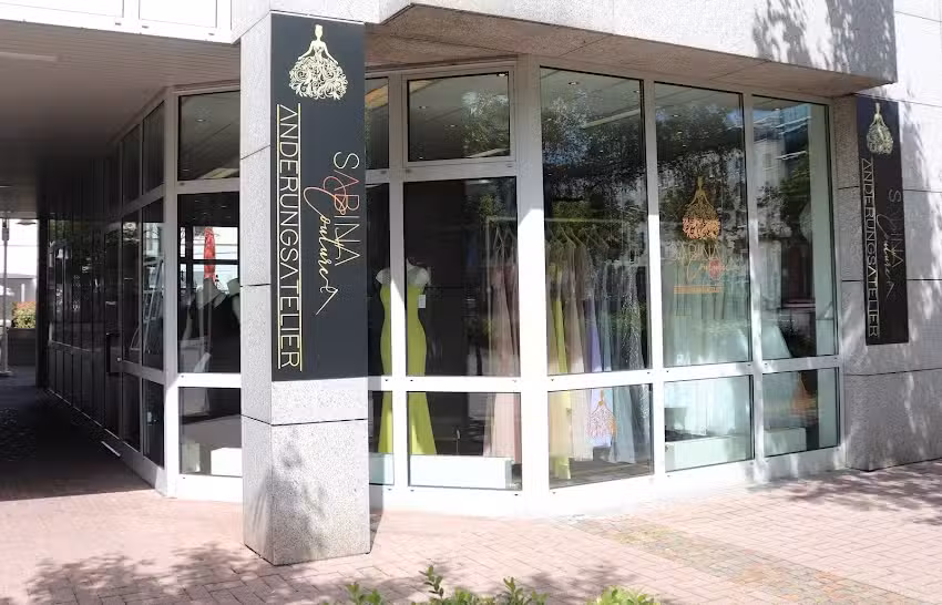 Sabinas Abendmode & &Auml;nderungsschneiderei