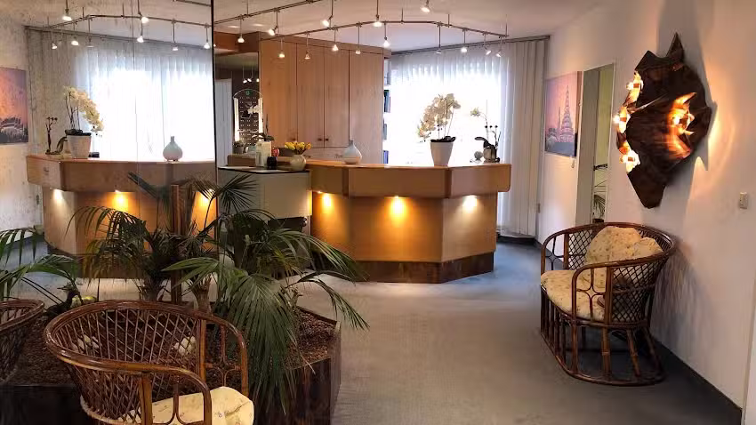 Sanfte Zahnheilkunde am Staffelsee &ndash; Dr. Sudeeda Schneider Dr. Paul Schneider