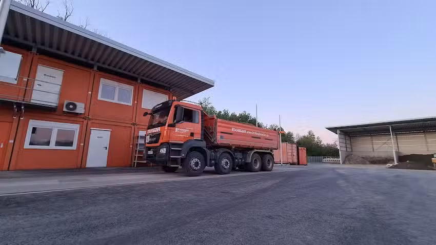 Schneider 2.0 GmbH & Co. KG