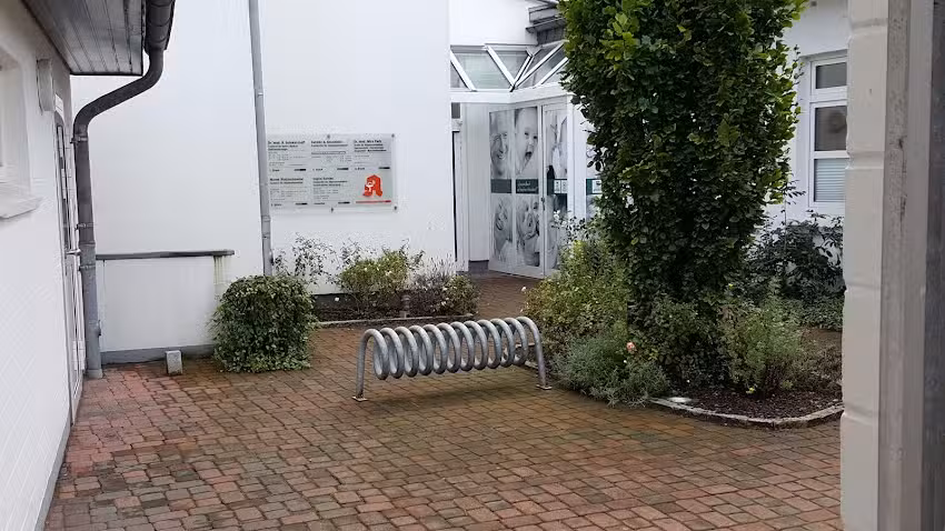 Schneider Kerstin u. Herink, Ann-Kristin, &Auml;rztinnen f&uuml;r Allgemeinmedizin bzw. Innere Medizin (haus&auml;rztl.)