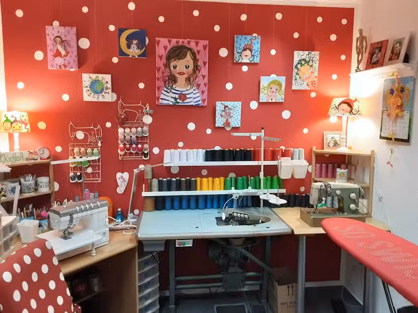 Schneiderei und Stickerei Verflixt & Zugen&auml;ht in Brieselang