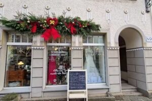 Schneiderei Velvet von Könül Neu