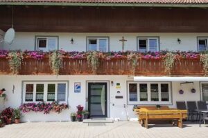 Schneiderhof &ndash; A. & A. Schneider &ndash; Milchvieh & Ferienhof