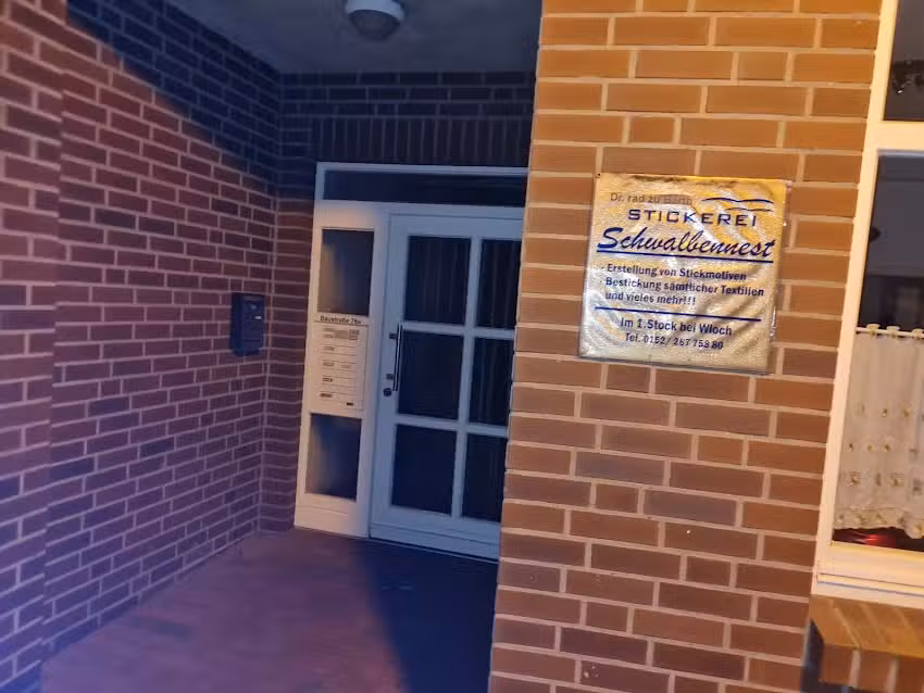 STICKEREI Schwalbennest