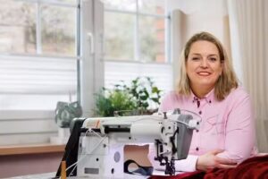 Stoffinfiziert &ndash; Iris Bolten