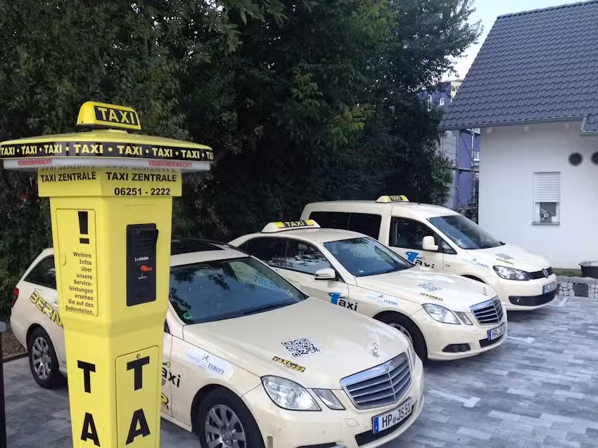 Taxi Bernschneider &ndash; Taxi Zentrale Bensheim
