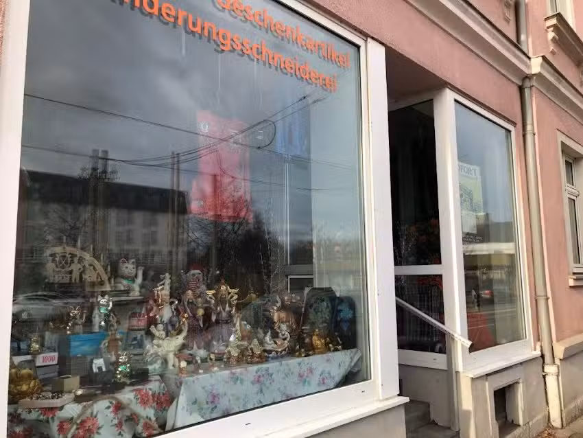 Textilien, Geschenkartikel und &Auml;nderungsschneiderei