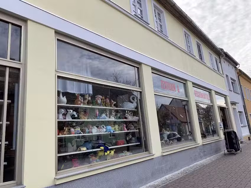 Textilien und Geschenkartikel &Auml;nderungsschneiderei