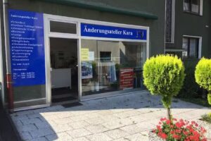 Textilreinigung, Hei&szlig;mangel und &Auml;nderungsschneiderei Kara