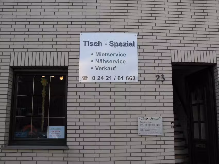 Tisch-Spezial: Wolle, Stoffe, &Auml;nderungsschneiderei und Vermietung ab Tischkante aufw&auml;rts