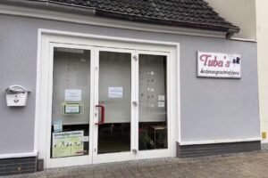 Tuba&rsquo;s &Auml;nderungsschneiderei