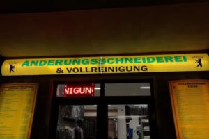 Vollreinigung & Schneiderei, Schuhreparatur