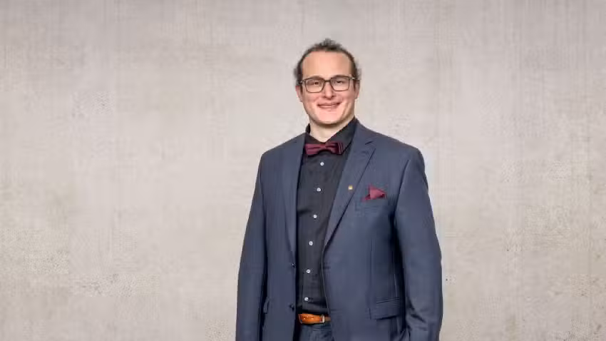 W&uuml;stenrot Bausparkasse: Tim Schneider