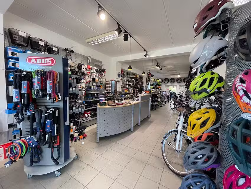 Zweirad Pretzer OHG Inhaber: Sebastian Pretzer / Susanne Schneider